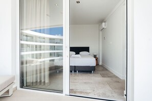 Chic and cozy retreat! A perfect spot for some well-deserved rest.