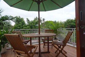 1st floor balcony