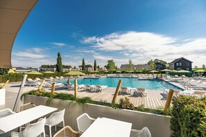 Holiday Home Swimming Pool