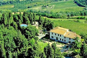 Außenseite Ferienhaus [Sommer]