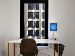 Work Station