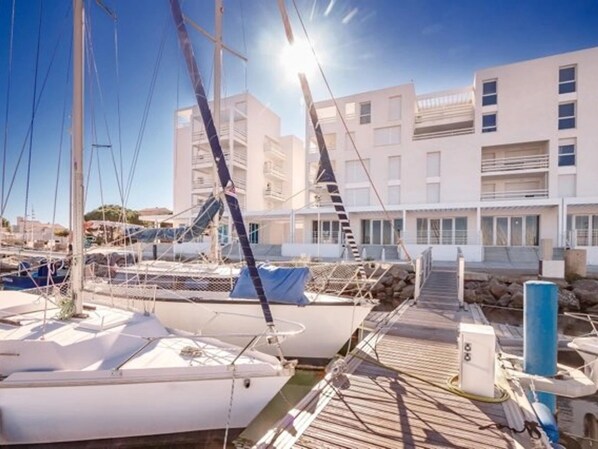 Marina