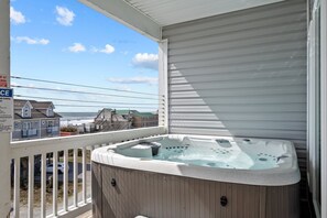 Private Hot Tub