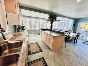 PropertyImg4