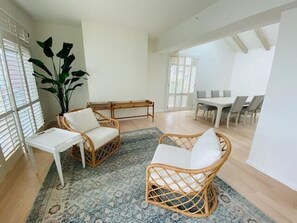 PropertyImg5