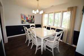 PropertyImg4
