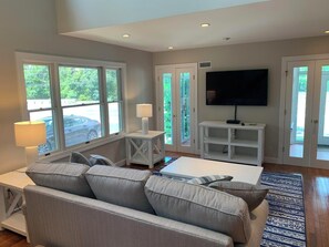 PropertyImg4