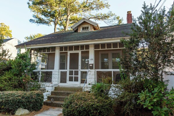 PropertyImg1