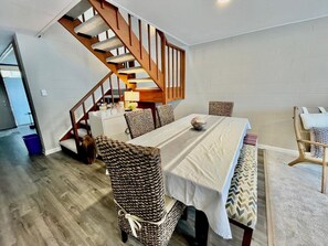 PropertyImg4