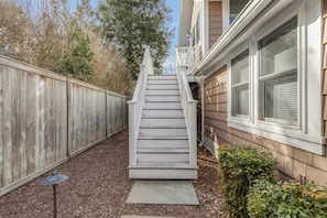 PropertyImg2