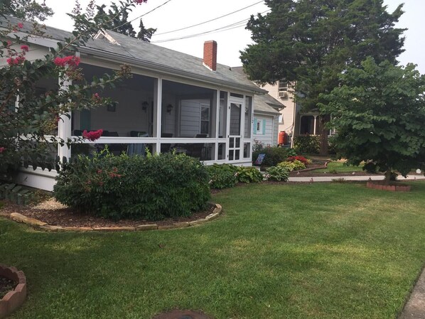 PropertyImg1