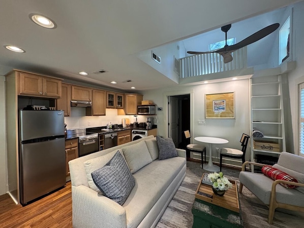 PropertyImg1