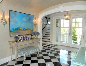 PropertyImg4