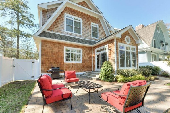 PropertyImg1