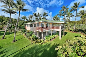 Moloaa Bay Villa