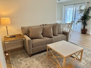 PropertyImg7