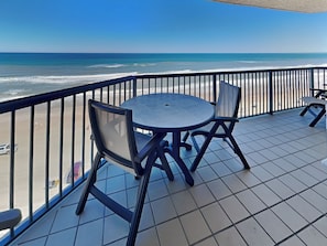 Balcony Dining - Ocean + Beach Views