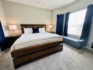 Luxurious King Suite