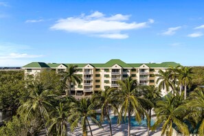 Seaside Suite 101