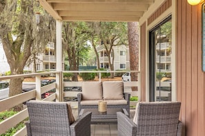 Private Patio Next to Tennis Courts!