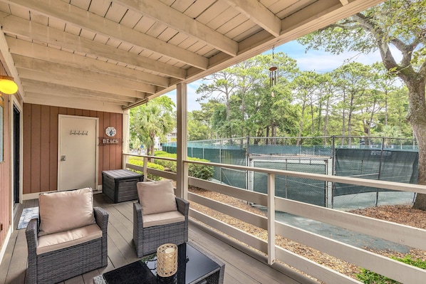 Private Patio Next to Tennis Courts!