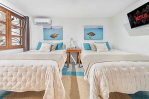 Bedroom - Two Queen Beds