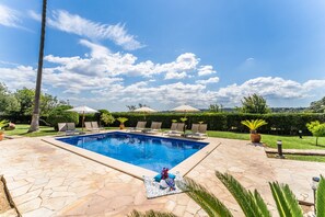 Finca for 12 people in Mallorca