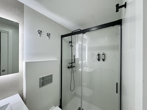 Bain