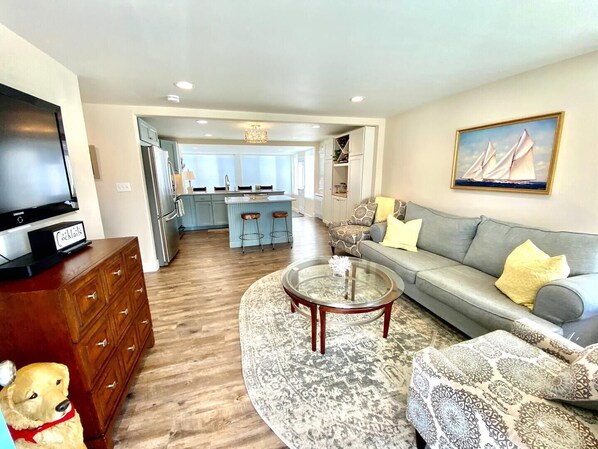 PropertyImg1