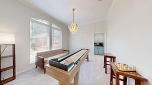 Spielezimmer