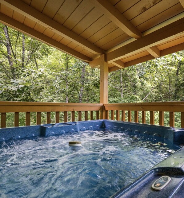 Bain à remous extérieur