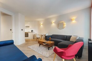 102 Rochester Row SW1P-3