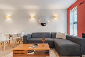 102 Rochester Row SW1P-2