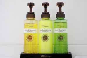 Bathroom amenities