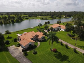 Citrus Breeze on Lake Denise