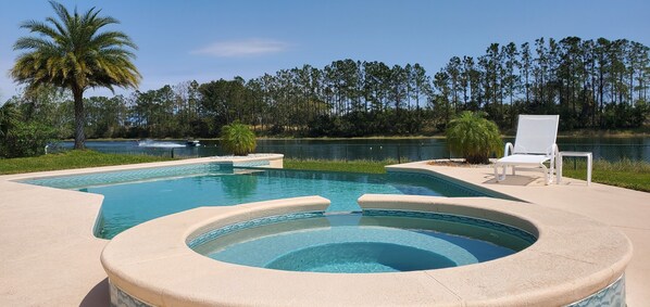 Spa, pool and Lake Denise