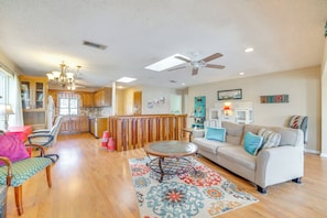 Living Room | Main Floor