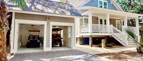 Brand new home with 2 car garage for carts