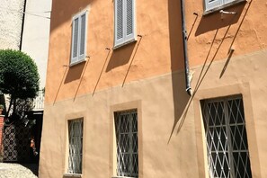 Extérieur maison de vacances [été]
