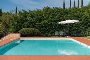 Autumn, Building Exterior, Garden, Pool, Spring, Summer, Winter