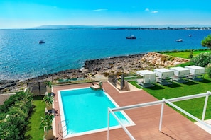 Activities, Amenities, Building Exterior, Garden, Spring, Summer