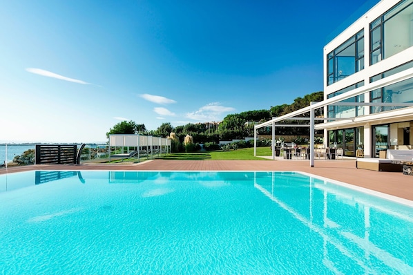 Activities, Amenities, Building Exterior, Garden, Spring, Summer