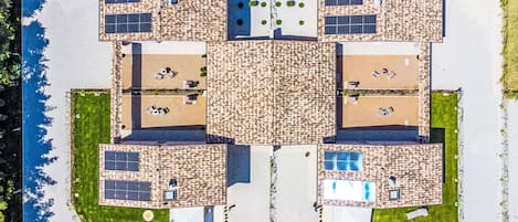 Urban Design, Swimming Pool, Bird'S-Eye View, Resort, Estate, Aerial Photography, Design, Villa, Mansion, Courtyard