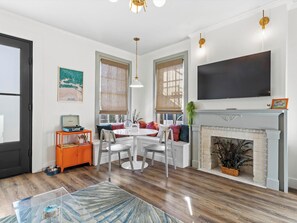 The banquette provides ample seating for this corner dining nook. 