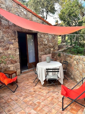 Terrasse Villa Lavande - toile terracota