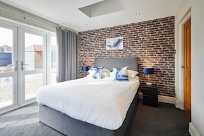 Eskdale Escape, Whitby - Host & Stay