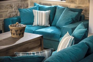 Decoration notes - Details of style