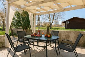 Exterior patio