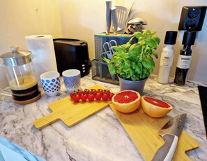 Everything you need to cook.