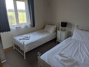 Muchwood: Bedroom